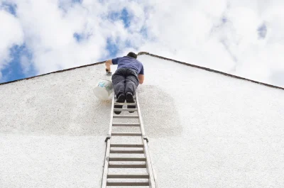 Peinture extérieure à Redortiers — façades et ravalement